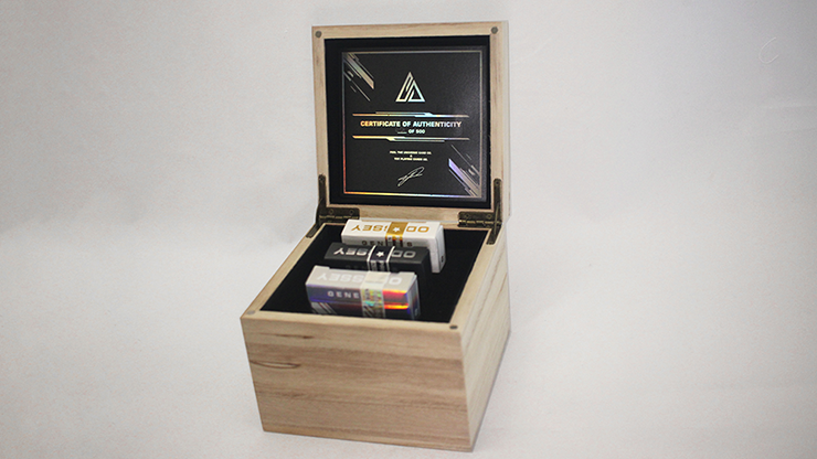 Odyssey Genesys Collector's Box Limited Edition Gilded Decks Playing C –  Card-Addiction.com