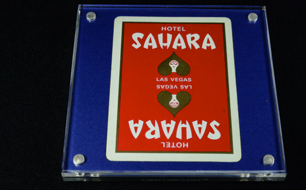 Carat XSC Single Card Display Case