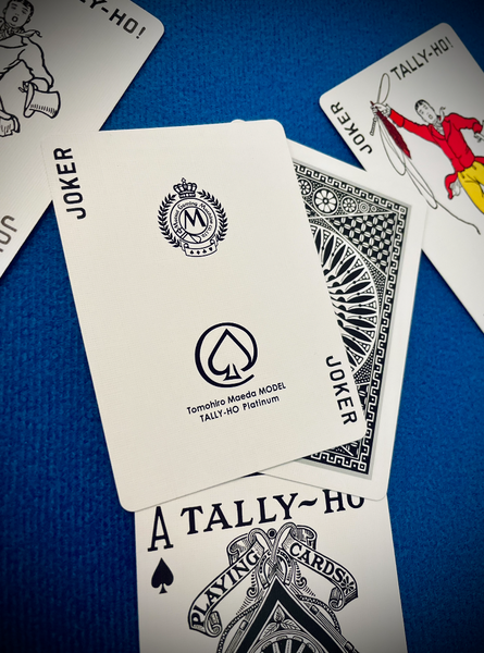 Tally-Ho Casino Royale Playing Cards & Poker Chip (Japan Import)